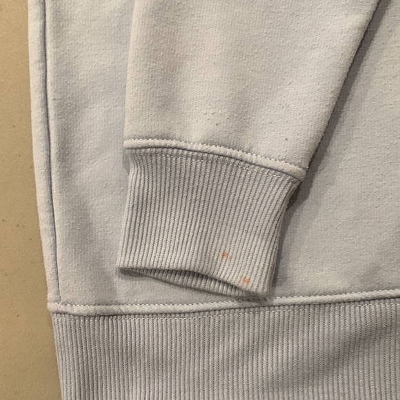 Disney Stitch sweatshirt - Picture 5 of 5